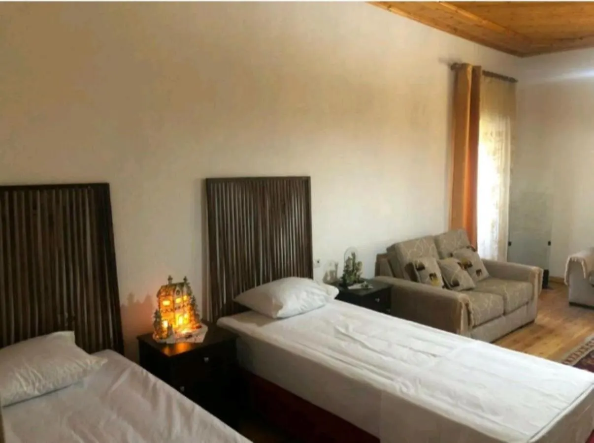 Miziriguesthouse Gjirokaster Guest house