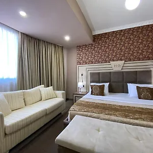https://hotel-deluxe.hotels-in-tirana.com